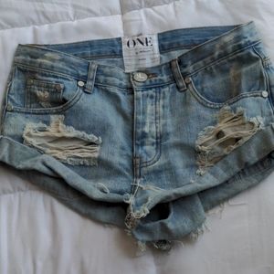 One teaspoon shorts